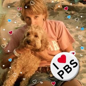 Meet your Posher, Sandy